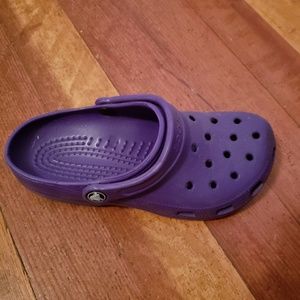 Crocs size 8